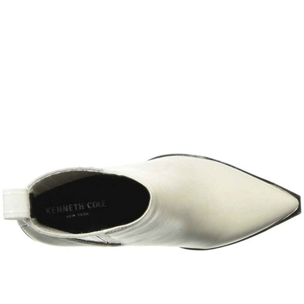 9 M Kenneth Cole West Side Bootie - Picture 5 of 6